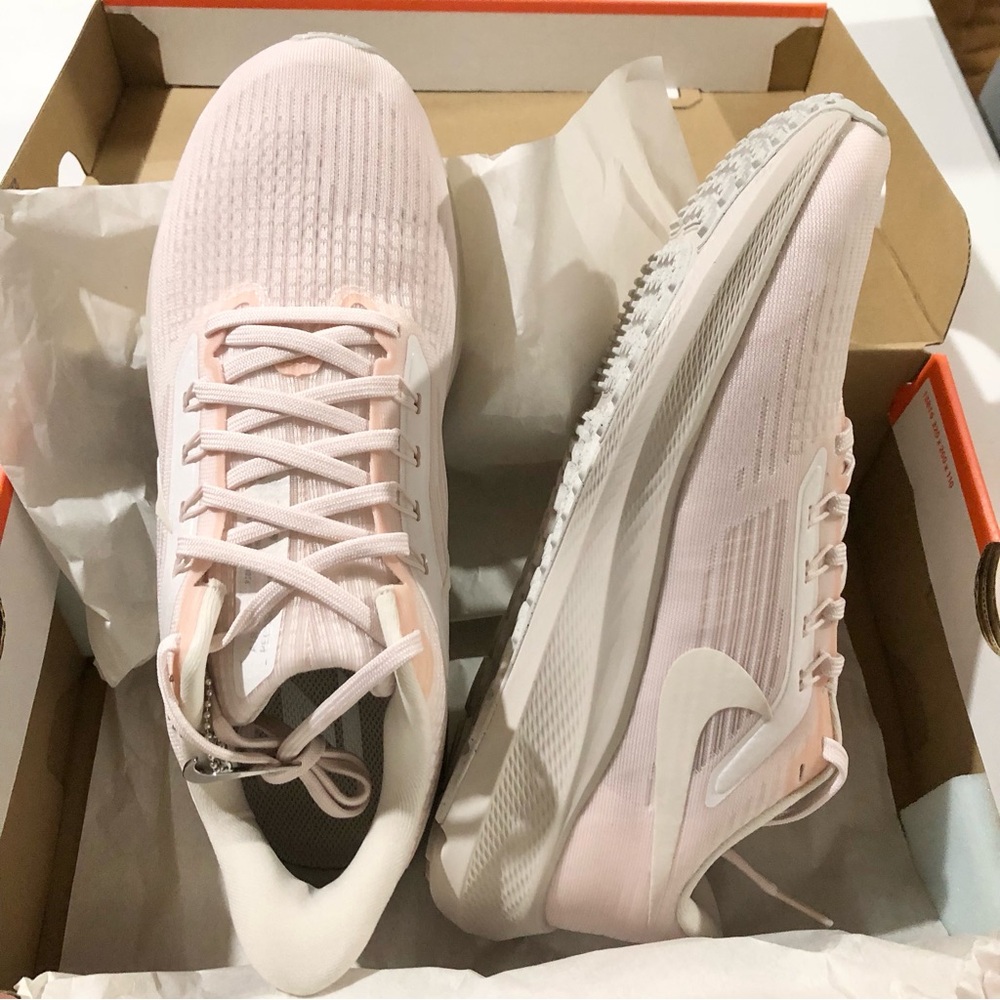 Nike Womens Air Zoom Pegasus 39 Trainers Sneakers 9.5 New in Box Light Soft Pink - Picture 9 of 16